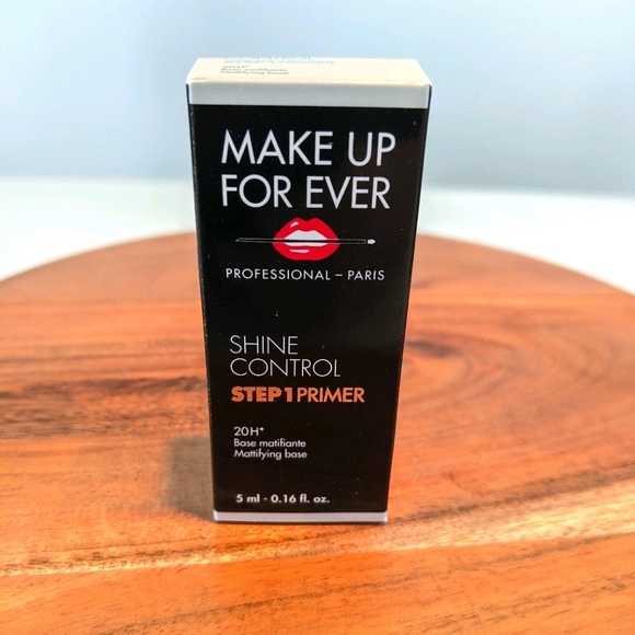 Makeup Forever Primer - Picture 2 of 2